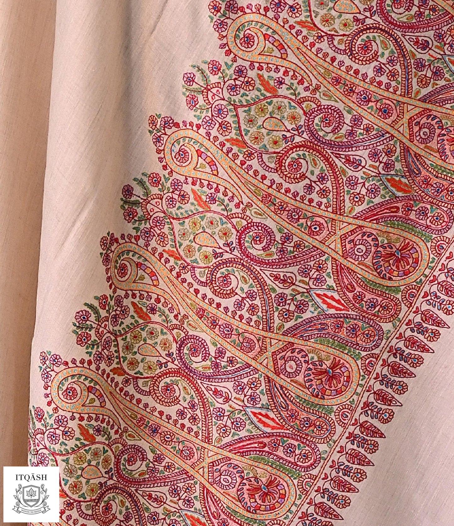 Sozni Palla (Grand) Shawl · Sand Beige — detail | Pure Kashmiri Pashmina | ITQĀSH