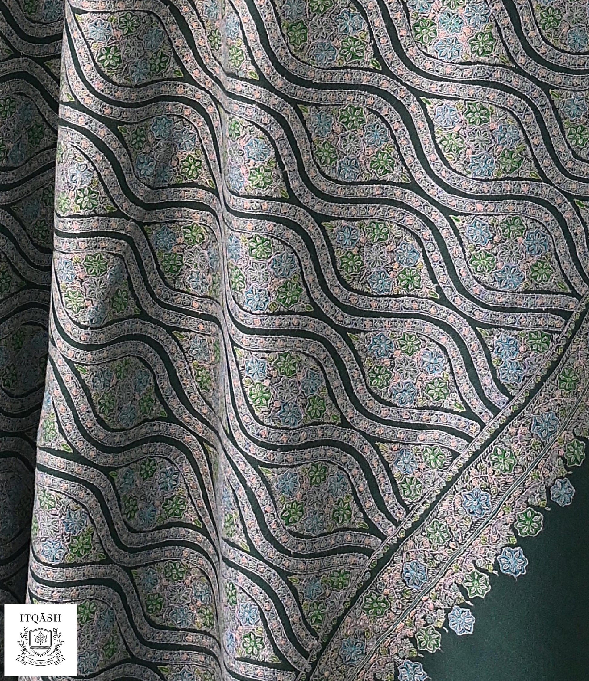 Sozni Jama Shawl · Green — detail | Pure Kashmiri Pashmina | ITQĀSH