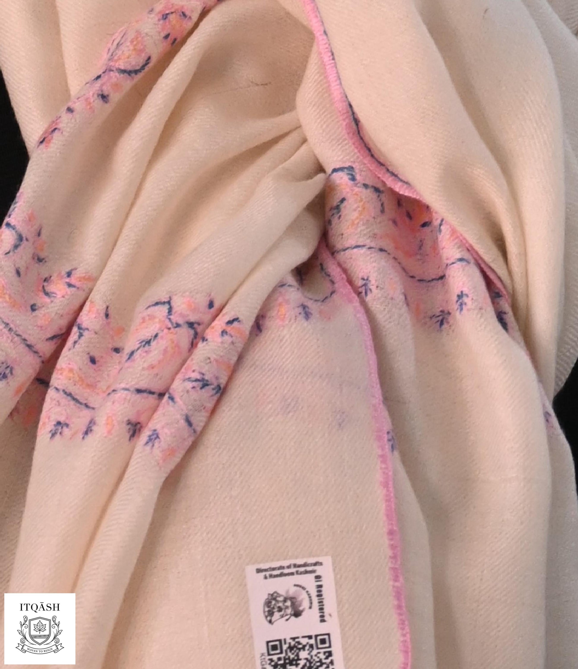 GI-Certified Sozni Hashi Stole · Ivory & Pink — detail | Pure Kashmiri Pashmina | ITQĀSH