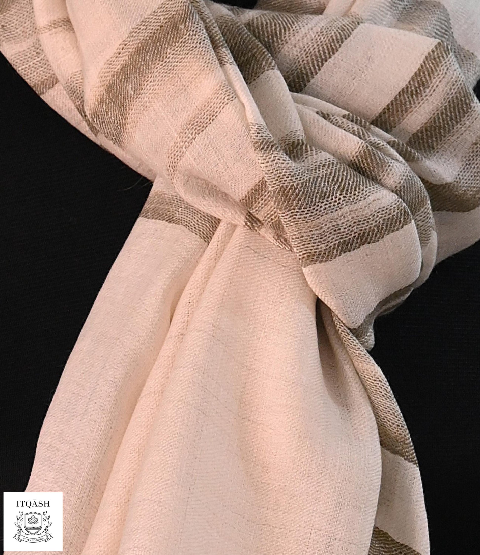 Ikat Stole — detail | Pure Kashmiri Pashmina | ITQĀSH