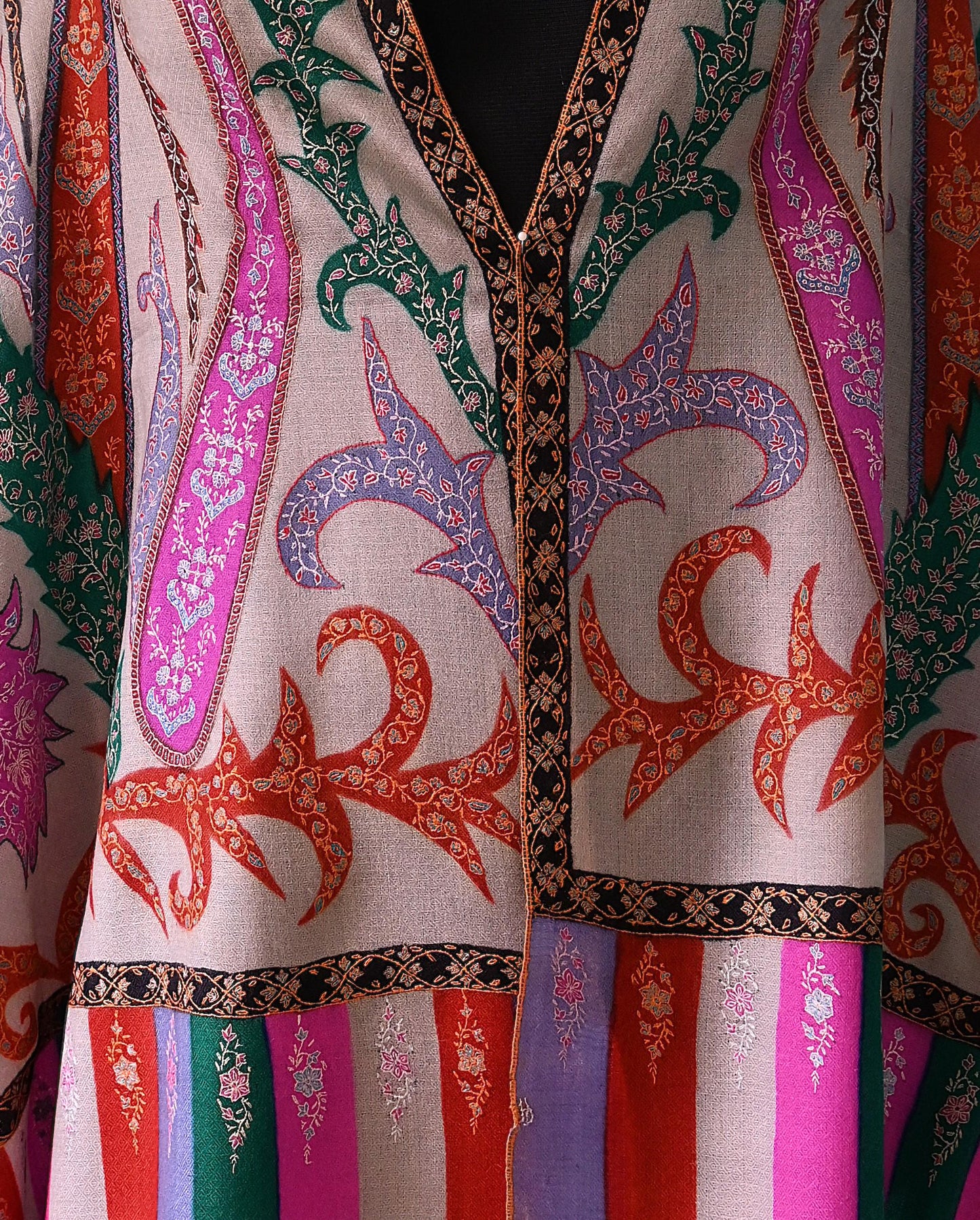 Sozni Pashmina Stole — detail | Pure Kashmiri Pashmina | ITQĀSH