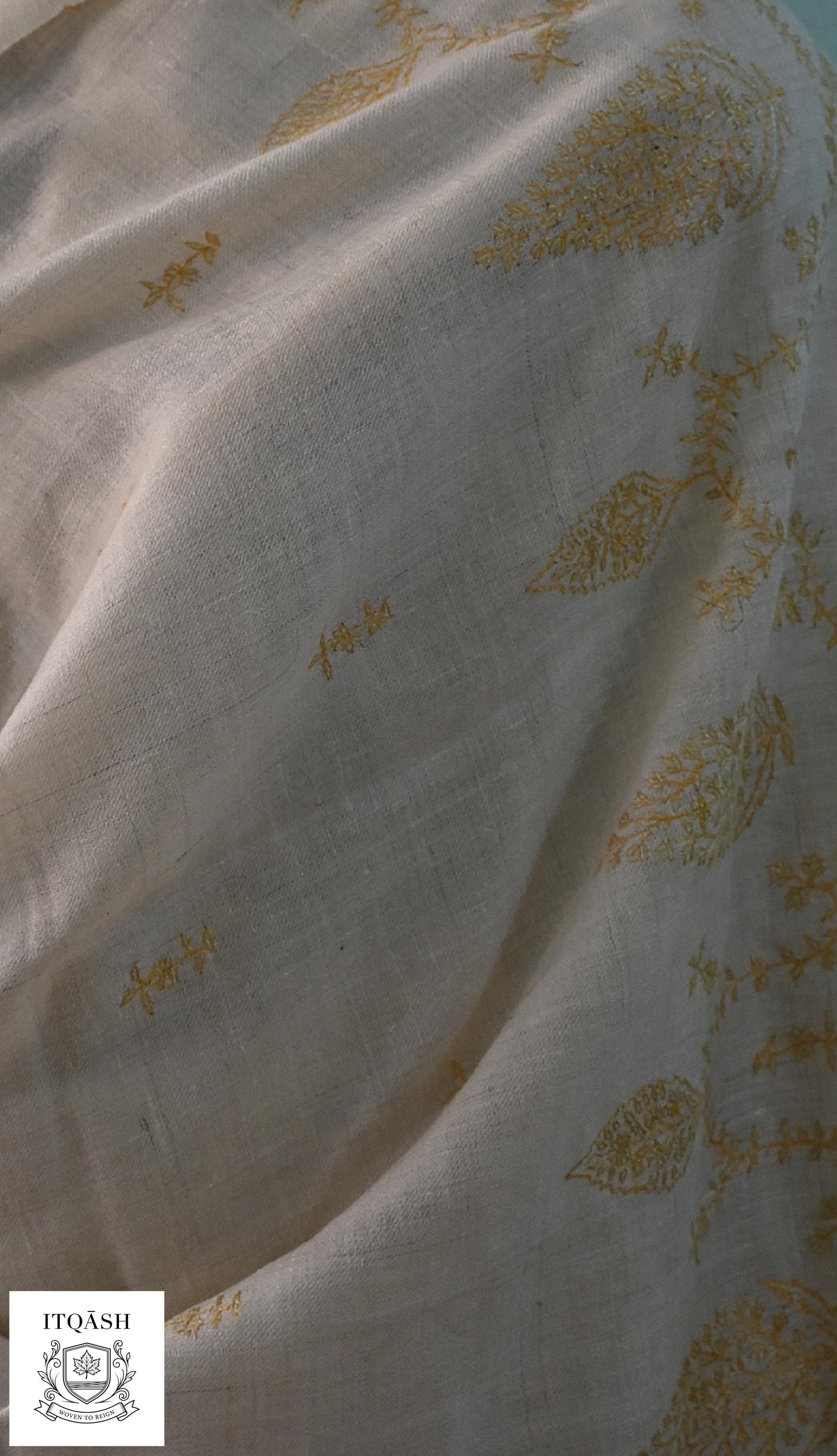 Sozni Palla Stole · Ivory — detail | Pure Kashmiri Pashmina | ITQĀSH